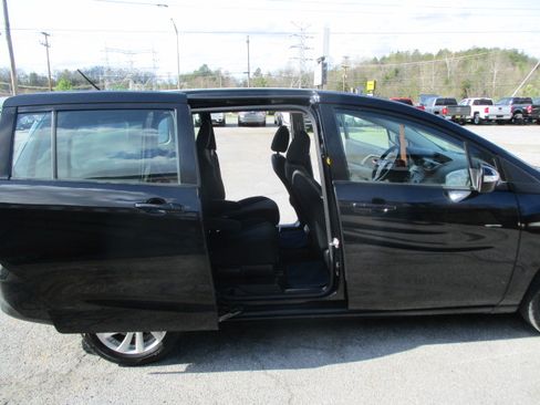 Used 2014 MAZDA MAZDA5 Sport FWD image 20
