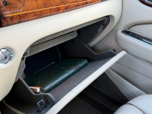 Used 2004 Jaguar XJ Vanden Plas RWD image 73