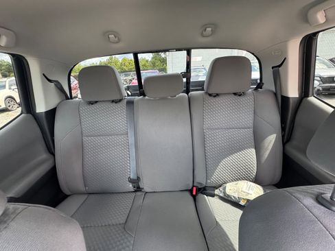 Used 2023 Toyota Tacoma SR image 18