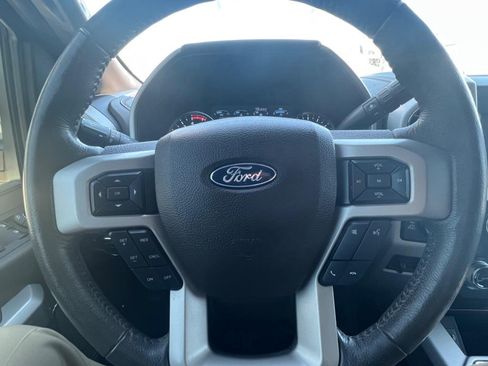 Used 2019 Ford F250 King Ranch image 13