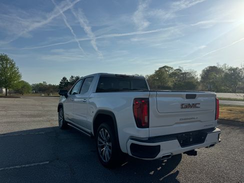 Used 2021 GMC Sierra 1500 Denali AWD/4WD image 7