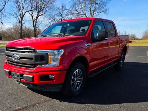 Used 2019 Ford F150 XLT image 3
