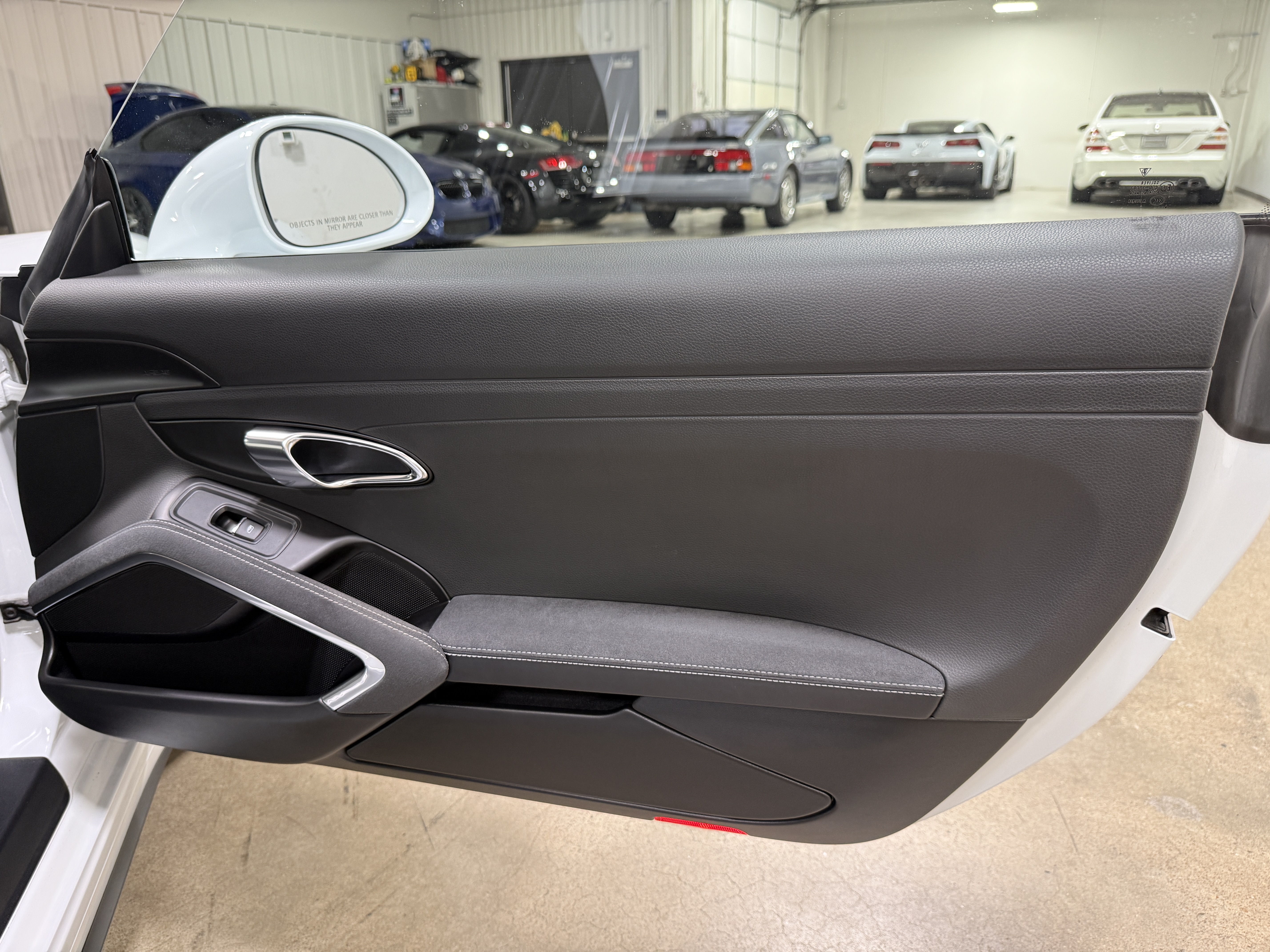 Used 2015 Porsche 911 GT3 RWD image 19