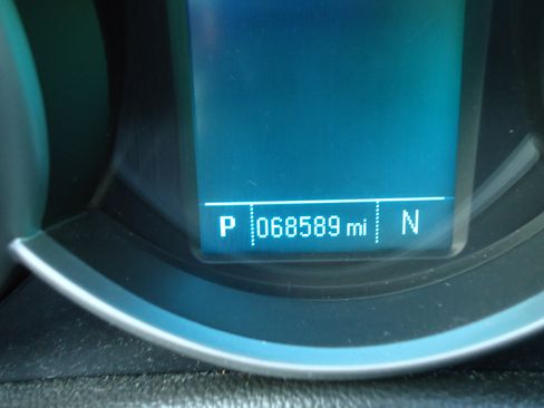 Used 2015 Chevrolet Cruze LT image 12