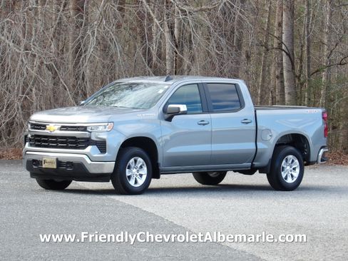Used 2025 Chevrolet Silverado 1500 LT image 1