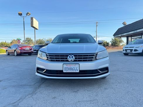 Used 2016 Volkswagen Passat 1.8T S image 12