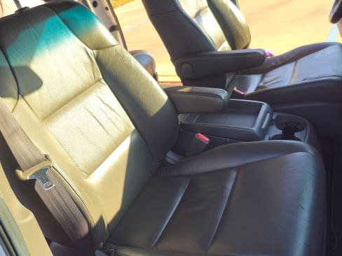 Used 2011 Honda Odyssey EX-L image 11