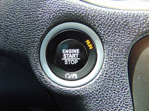 Used 2022 Dodge Charger GT image 18