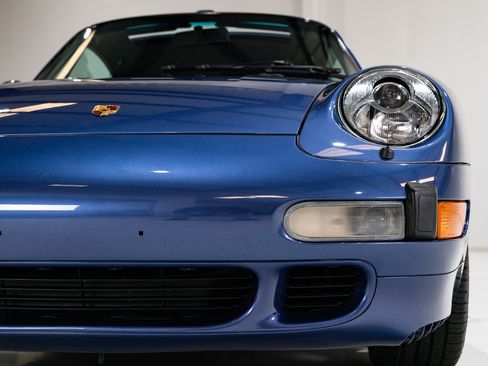 Used 1998 Porsche 911 Carrera S image 35