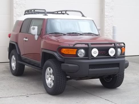 Used 2008 Toyota FJ Cruiser image 4