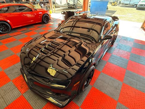 Used 2015 Chevrolet Camaro Z/28 image 9