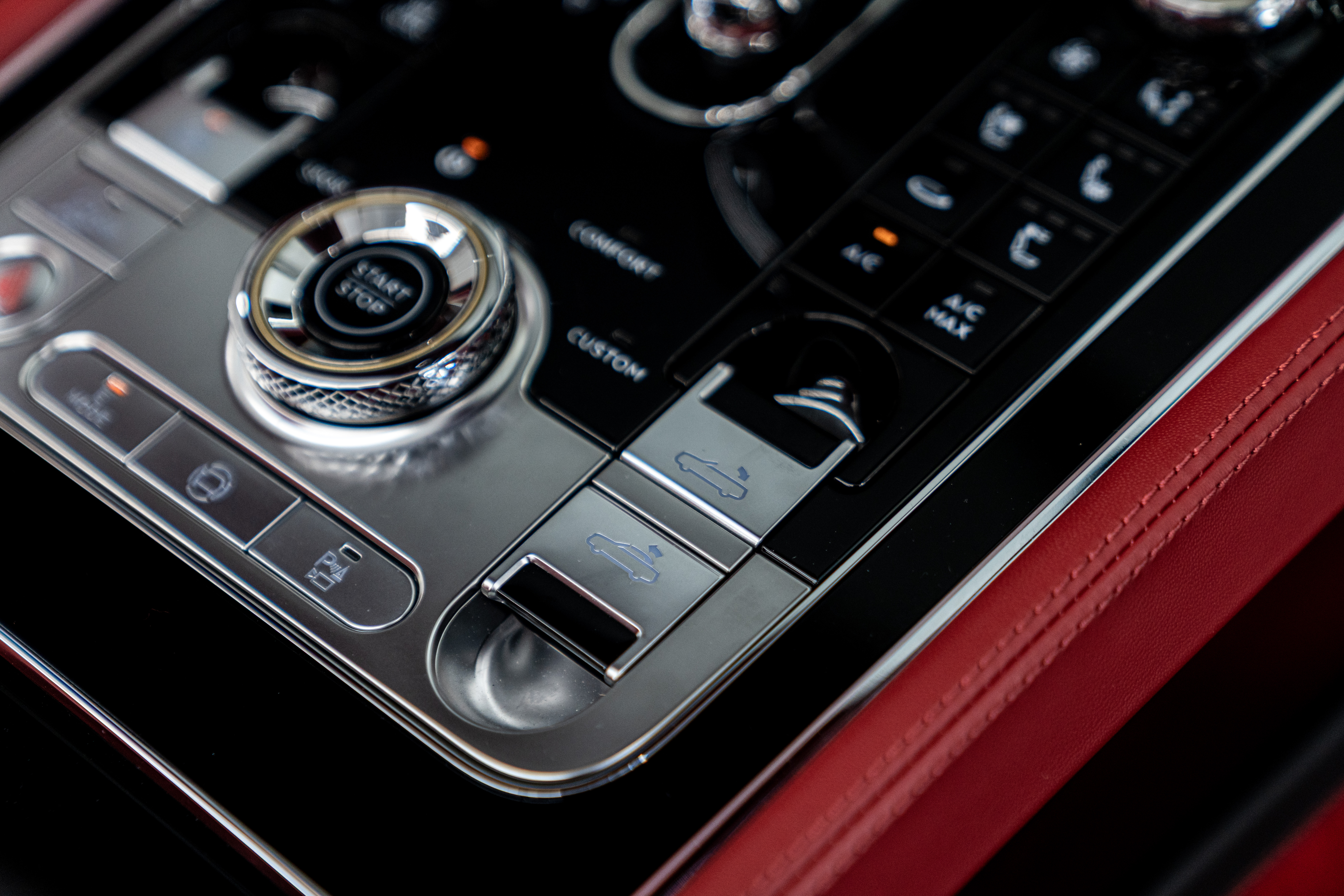 Used 2025 Bentley Continental GTC Speed AWD/4WD image 46