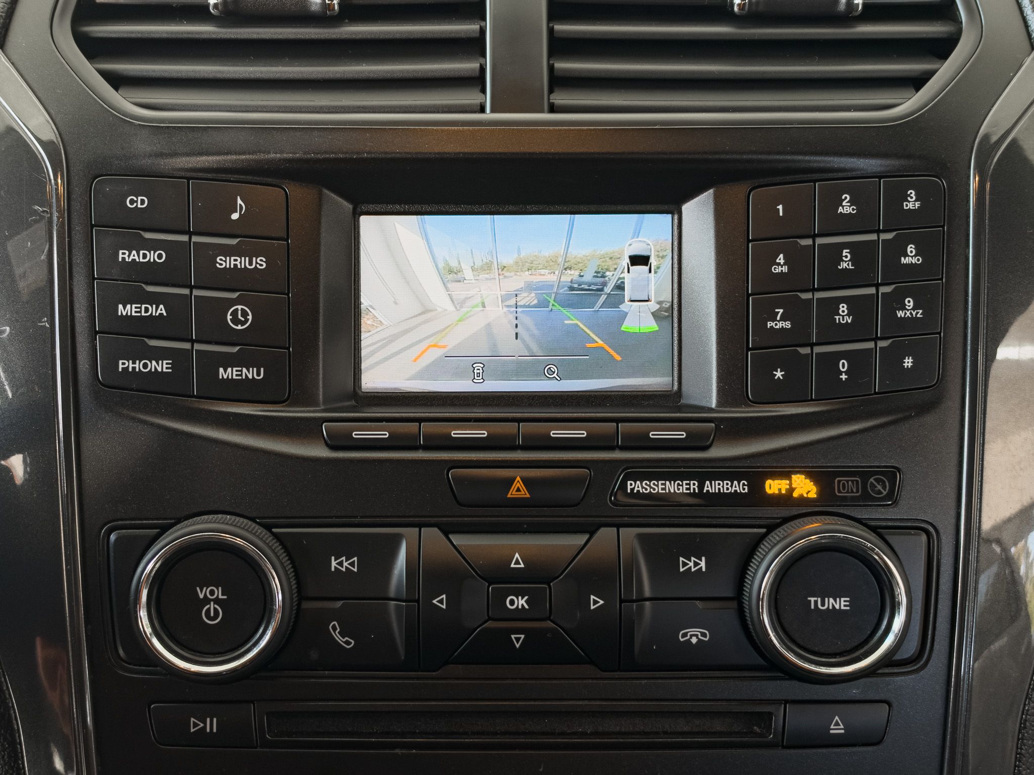 Used 2017 Ford Explorer 4WD XLT image 12