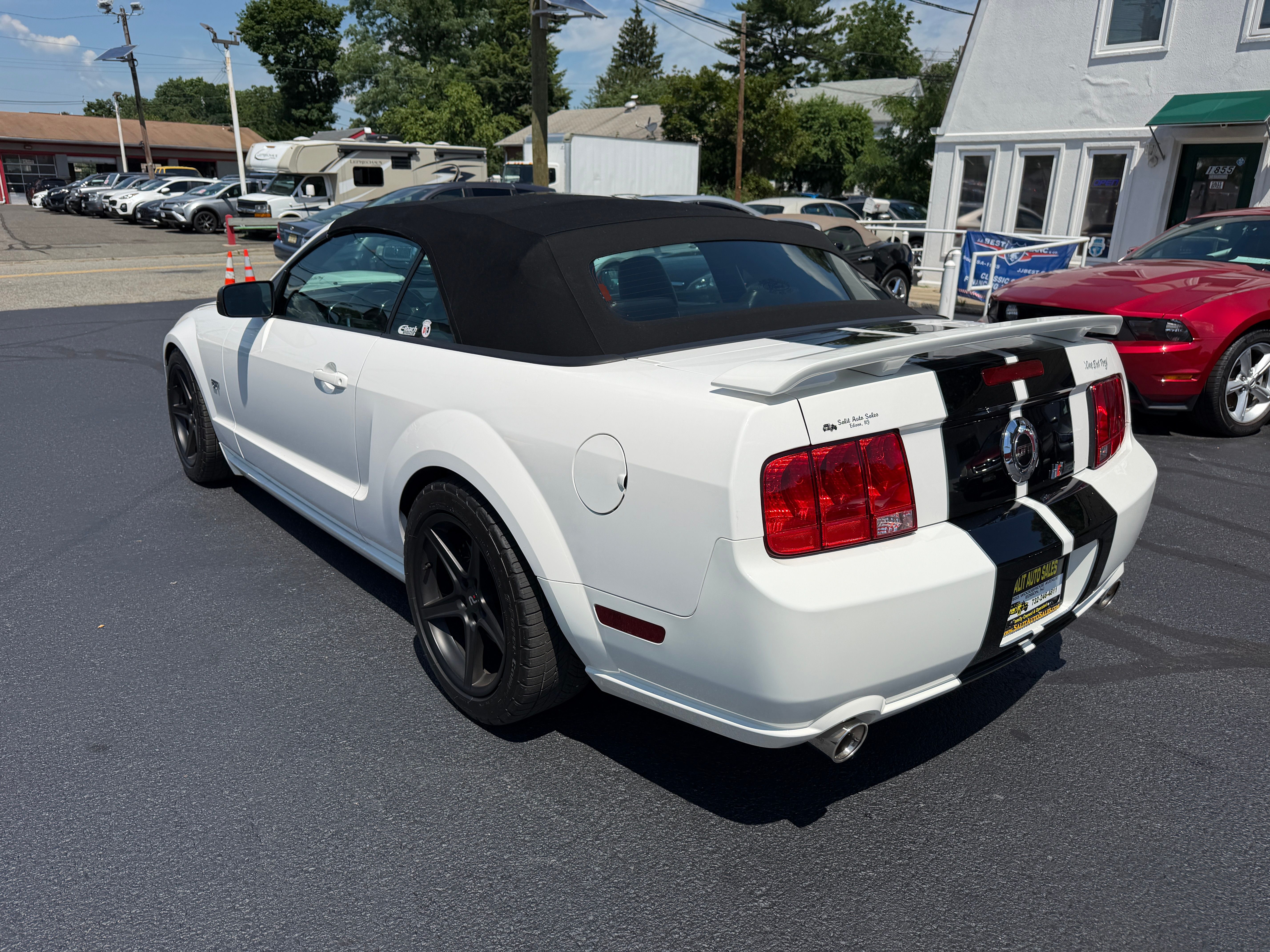 Used 2007 Ford Mustang GT Premium Convertible RWD image 29