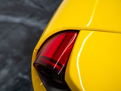 Used 2017 Ferrari 488 Spider image 39