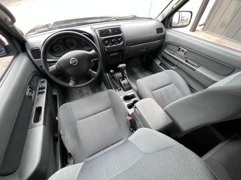 Used 2003 Nissan Frontier 4x4 Crew Cab S/C image 17