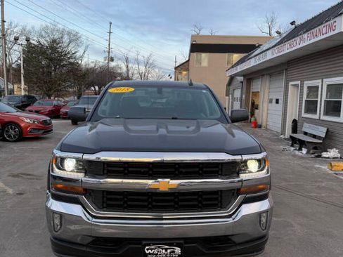 Used 2018 Chevrolet Silverado 1500 LT image 3