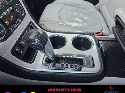 Used 2012 GMC Acadia SLT image 12