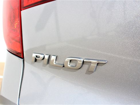 Used 2016 Honda Pilot FWD EX-L image 10