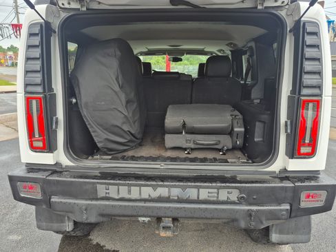 Used 2005 HUMMER H2 Sport Utility 4D AWD/4WD image 28