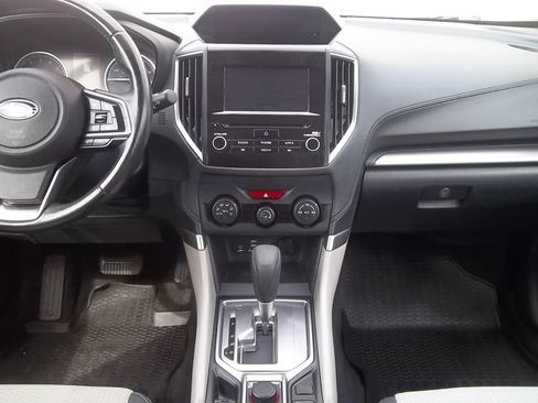 Used 2020 Subaru Forester Premium image 22