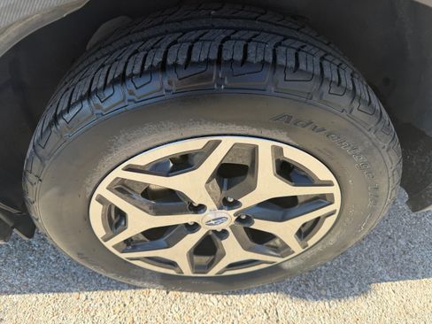 Used 2019 Subaru Forester Premium image 8