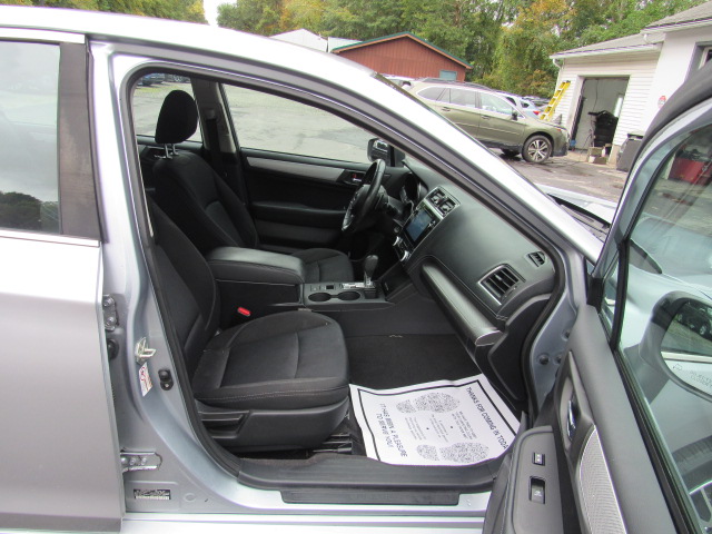 Used 2018 Subaru Legacy 2.5i Premium AWD/4WD image 19