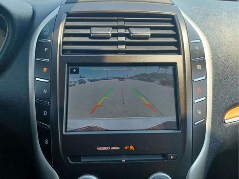 Used 2019 Lincoln MKC AWD Reserve image 26