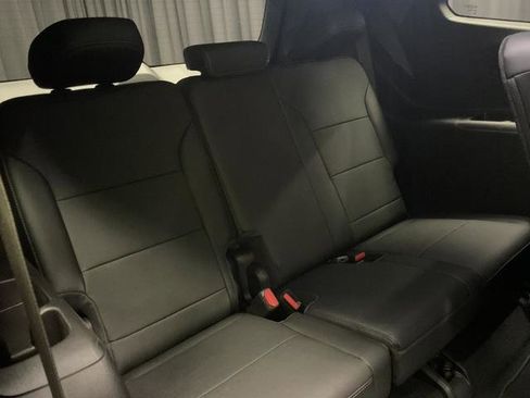 New 2025 Buick Enclave Preferred image 17