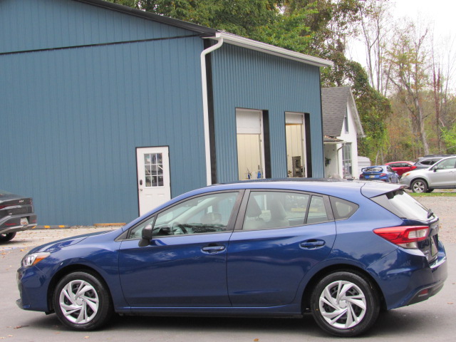 Used 2018 Subaru Impreza 2.0i Hatchback AWD/4WD image 5
