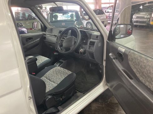 Used 1998 Mitsubishi Other Mitsubishi Models image 5