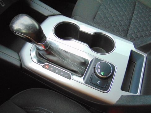 Used 2020 Chevrolet Blazer LT image 23