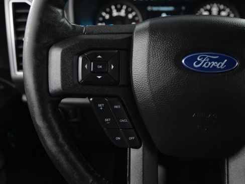Used 2019 Ford F150 XLT image 31