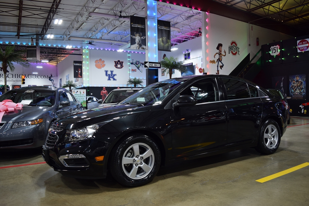 Used 2015 Chevrolet Cruze LT FWD image 11