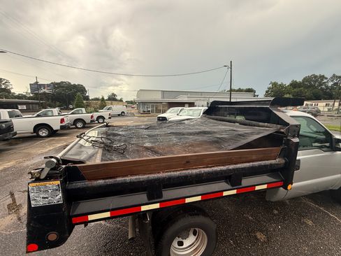 Used 2015 Ford F350 2WD Regular Cab DRW Super Duty image 7