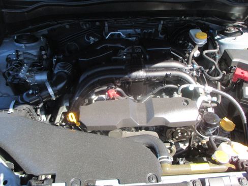 Used 2017 Subaru Forester 2.5i Limited image 20