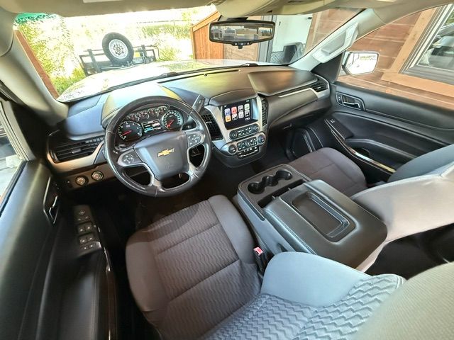 Used 2018 Chevrolet Tahoe 4WD LS image 16