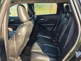 Used 2014 Jeep Cherokee Trailhawk image 6