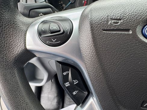 Used 2018 Ford Transit 250 image 9