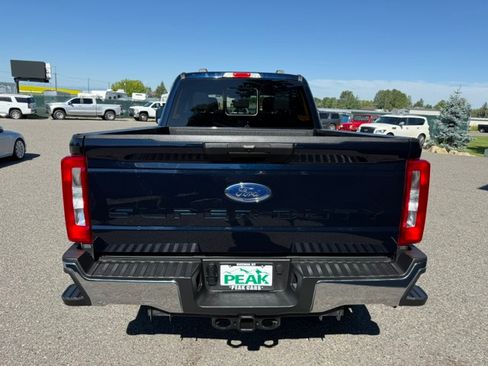 Used 2024 Ford F350 4x4 Crew Cab Super Duty image 4