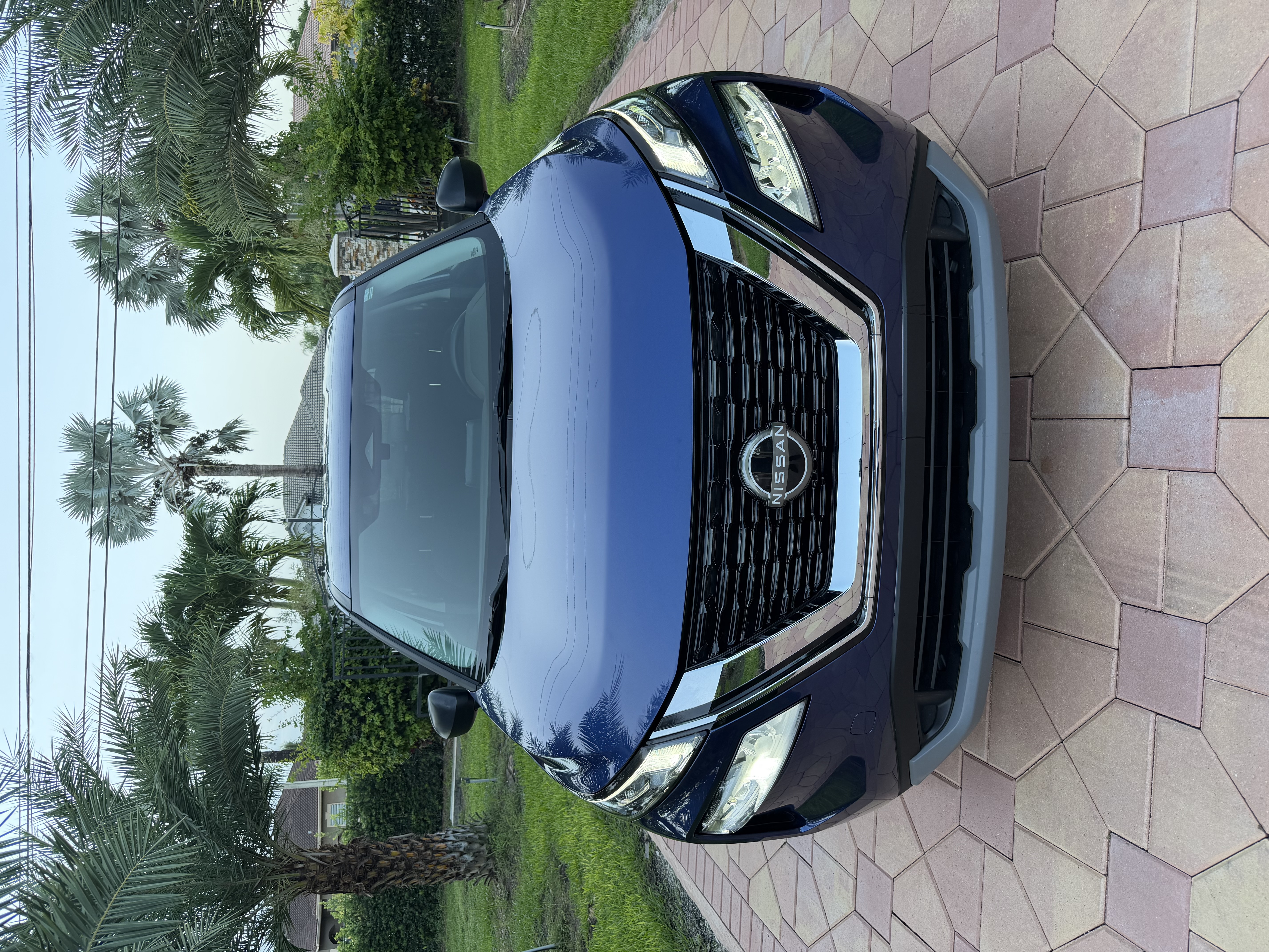 Used 2023 Nissan Rogue AWD S image 2