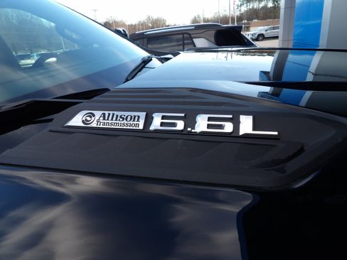 New 2026 Chevrolet Silverado 3500 LTZ image 16