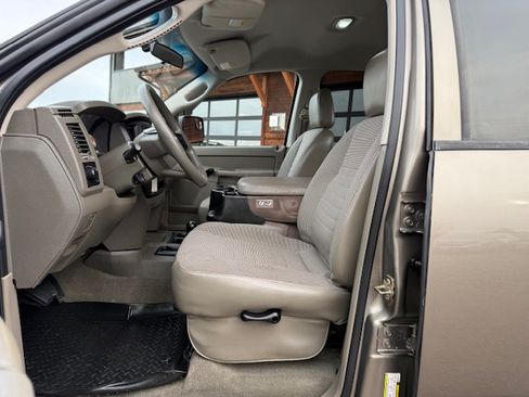 Used 2006 Dodge Ram 2500 Truck ST image 14