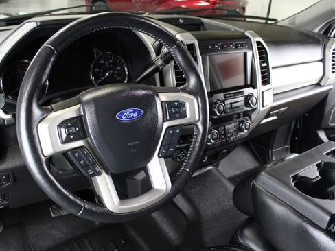 Used 2021 Ford F250 Lariat image 7