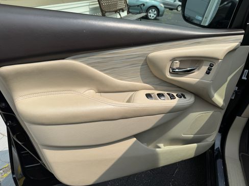 Used 2018 Nissan Murano AWD SL w/ Moonroof Package image 10