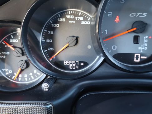 Used 2016 Porsche Panamera GTS image 29