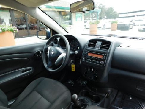Used 2017 Nissan Versa S image 22