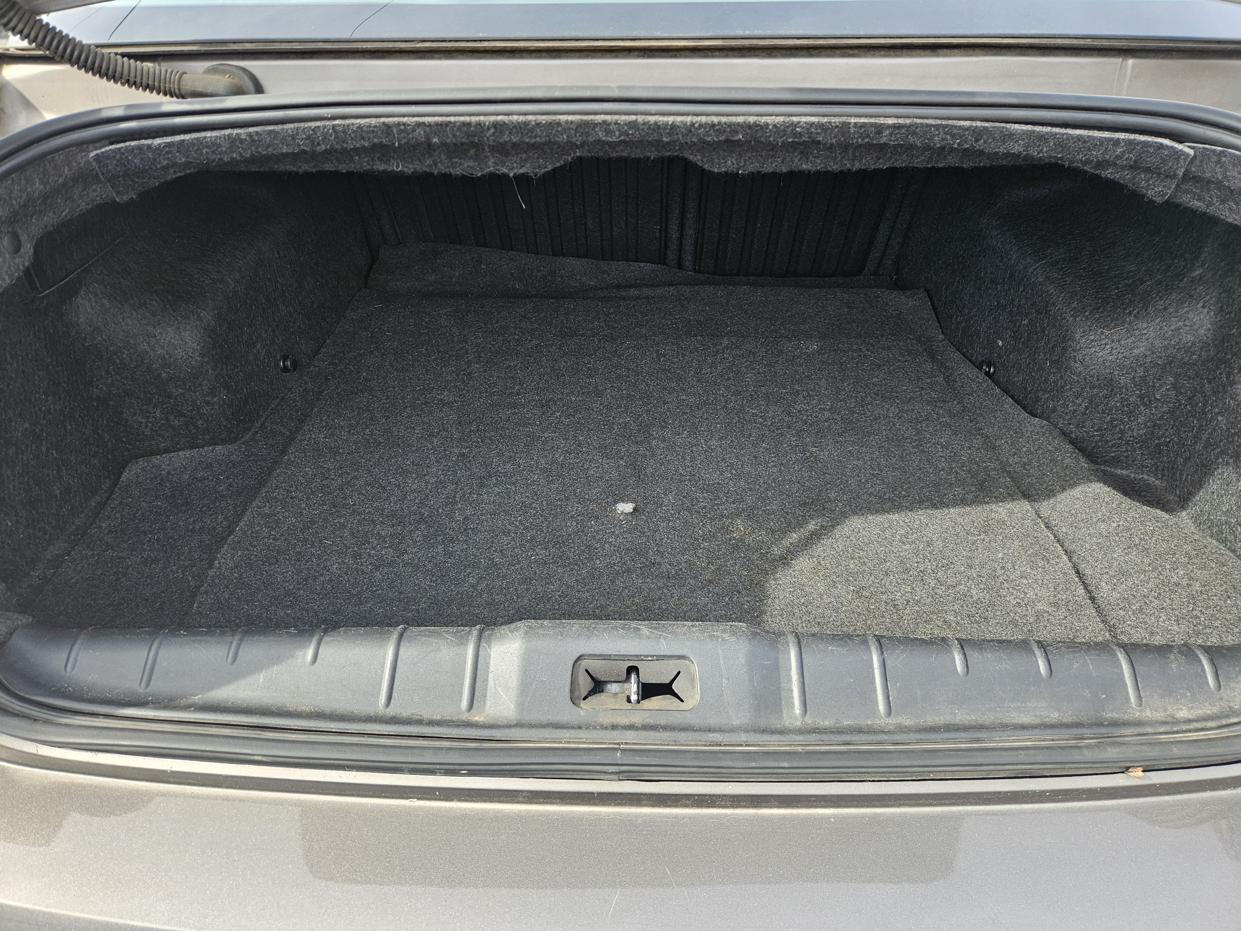 Used 2010 Chevrolet Malibu LS FWD image 11