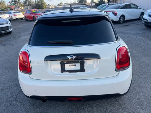 Used 2015 MINI Cooper image 10