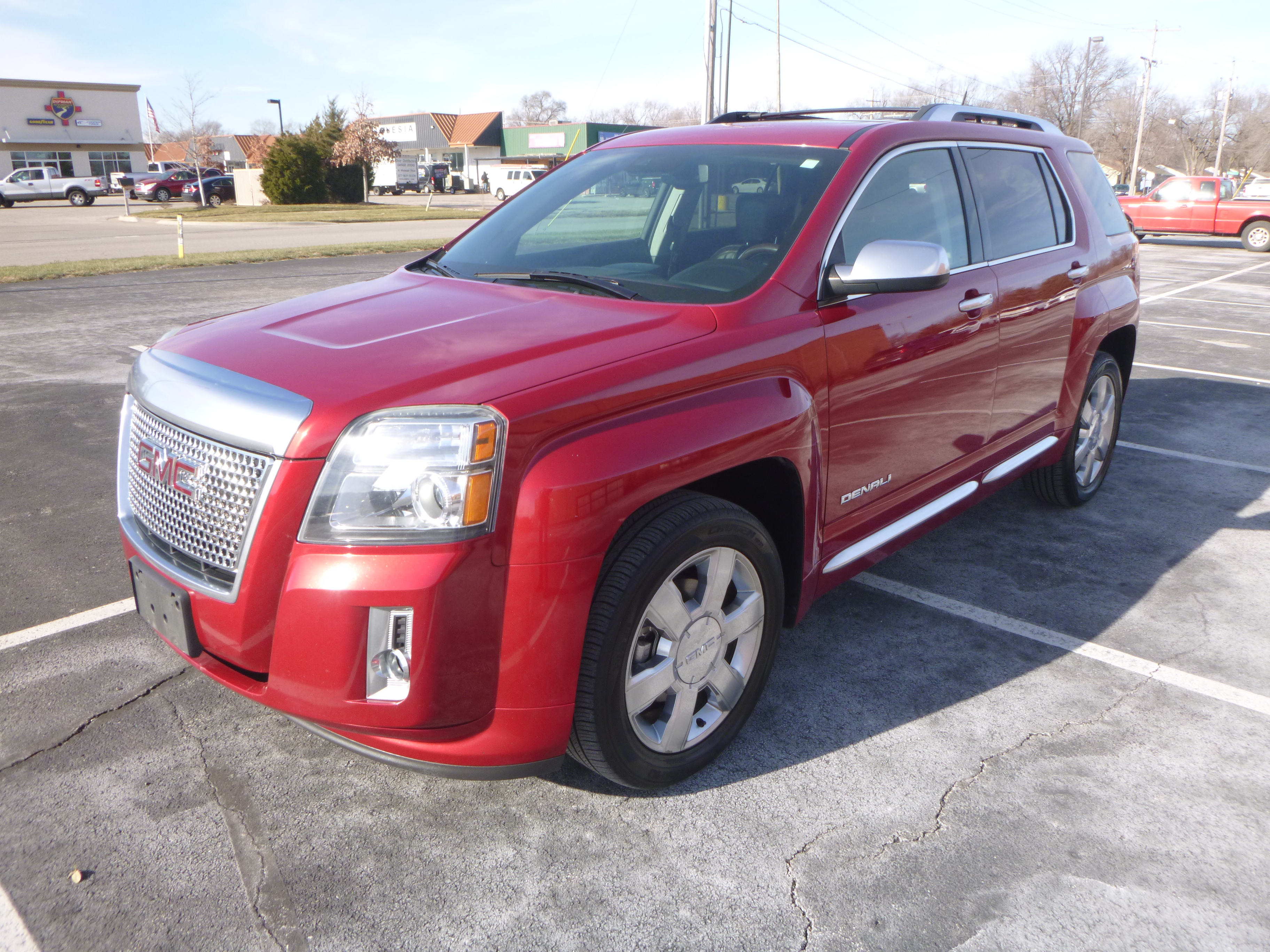 Used 2015 GMC Terrain Denali AWD/4WD image 1